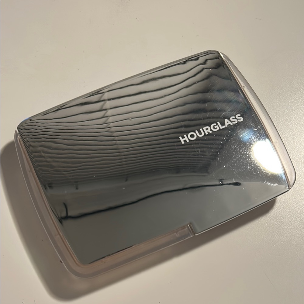 Hourglass - Ambient Lighting Edit - Ghost